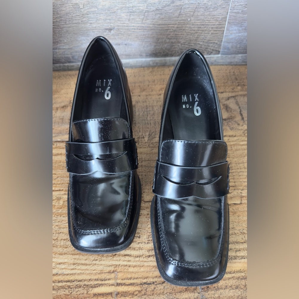 Mix No. 6 women’s Glossy Black Slip-On Loafers